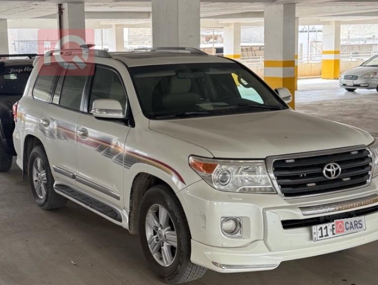 تويوتا لاندكروزر